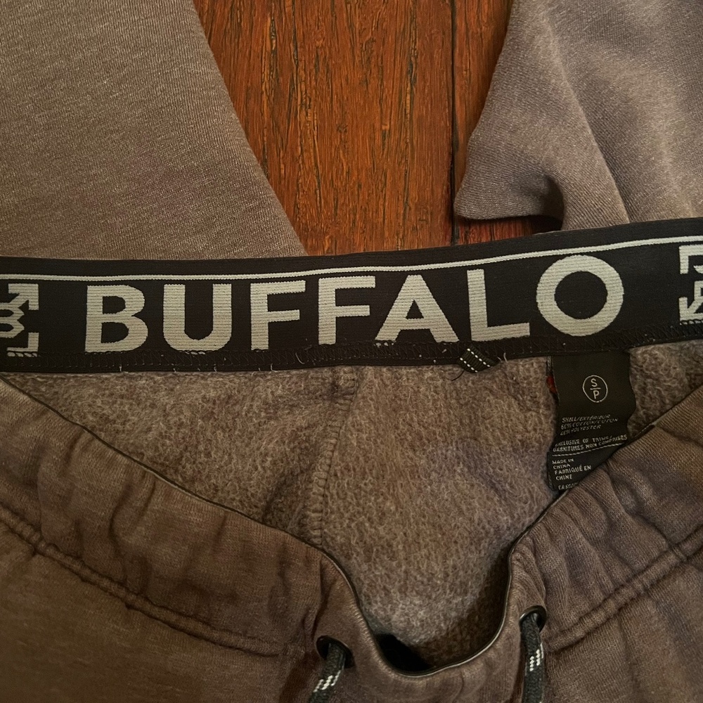 Sweatpants - Picture 3 of 3